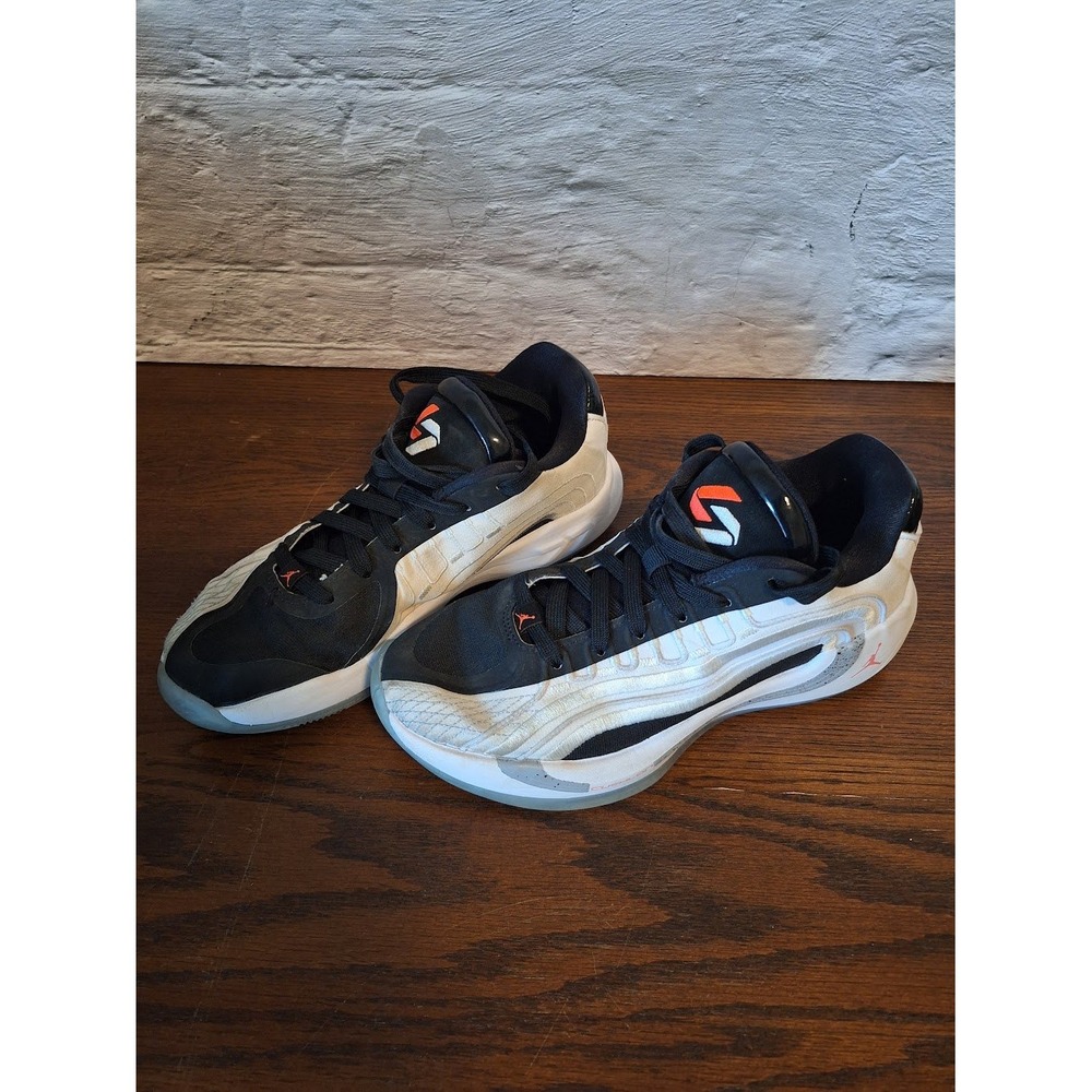 Jordan Luka 2 Orca Black White Orange Basketball Shoes HJ5225-101 Kids Size 5Y‎